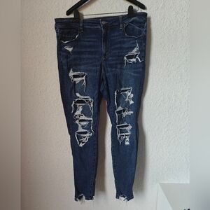 AMERICAN EAGLE ripped skinny jeans